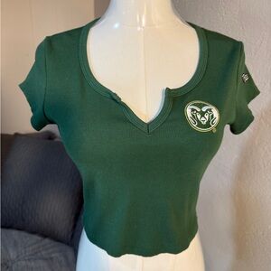 Hype & Vice Colorado State Rams Cropped Ribbed Tee | Green | Size M